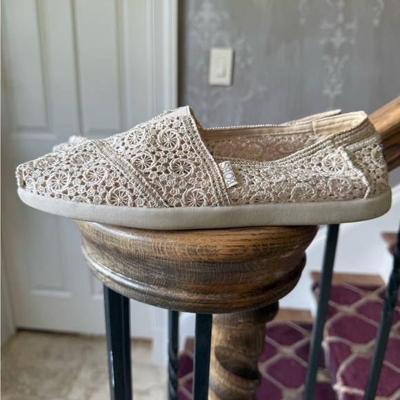 BOBS Skechers, crochet ladies slip on shoe excellent condition size 9.5 - Picture 3 of 12